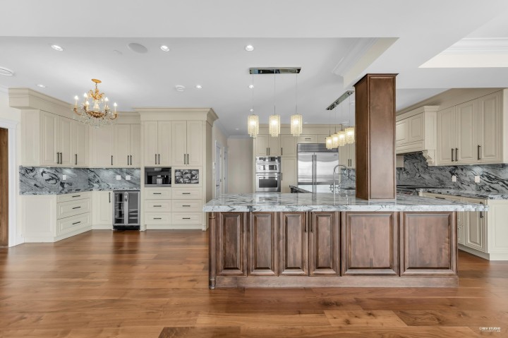 Photo 14 at 1118 Crestline Road, British Properties, West Vancouver