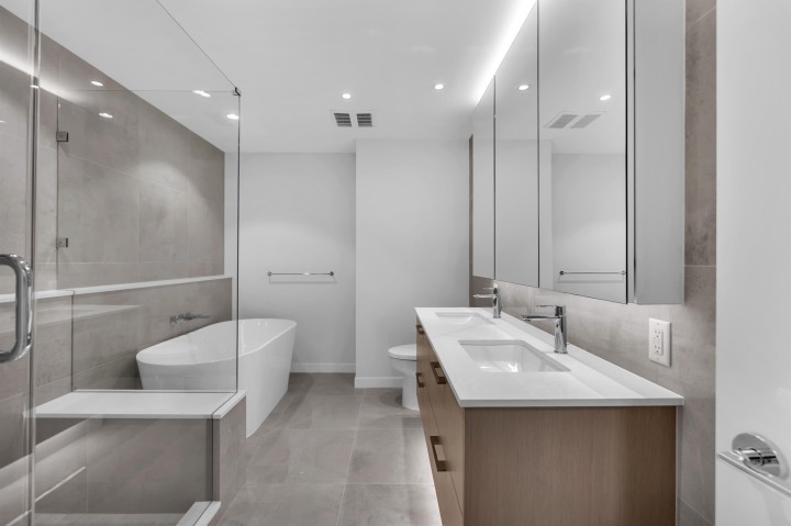 Photo 17 at 506 - 128 W 15th Street, Central Lonsdale, North Vancouver