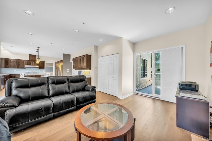 Photo 12 at 3549 W 40th Avenue, Dunbar, Vancouver West