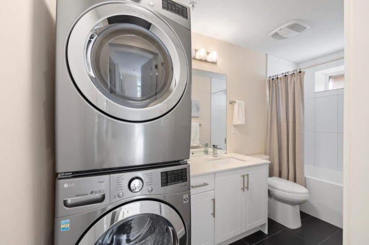 Photo 32 at 5867 Battison Street, Killarney VE, Vancouver East