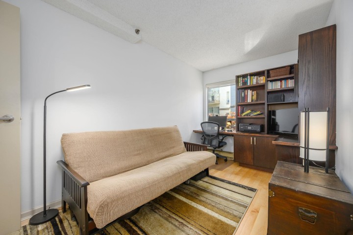 Photo 12 at 212 - 910 W 8th Avenue, Fairview VW, Vancouver West