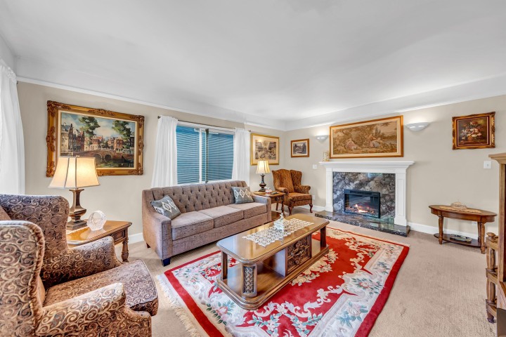 Photo 3 at 2474 E 5th Avenue, Renfrew VE, Vancouver East