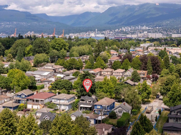 Photo 36 at 2474 E 5th Avenue, Renfrew VE, Vancouver East