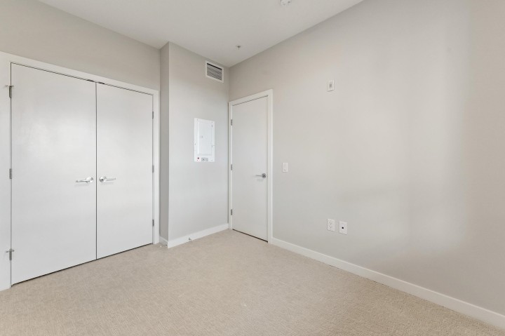 Photo 23 at 602 - 110 E 17th Street, Central Lonsdale, North Vancouver