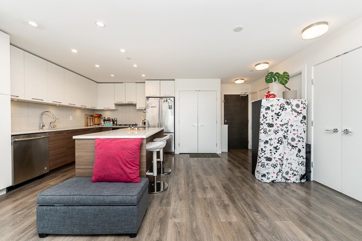 Photo 5 at 503 - 3488 Sawmill Crescent, South Marine, Vancouver East