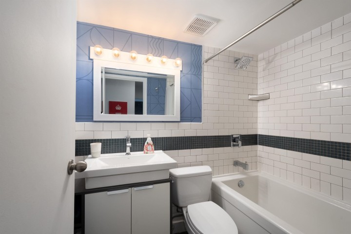Photo 16 at 207 - 1990 W 6th Avenue, Kitsilano, Vancouver West