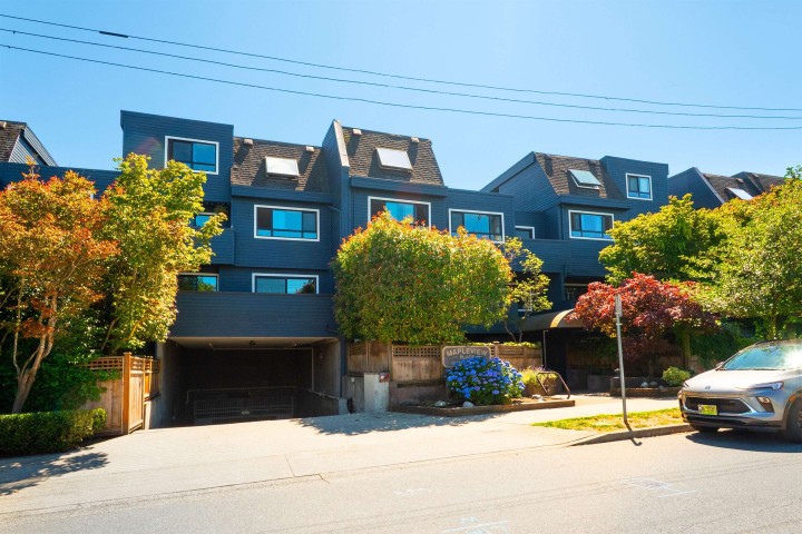 Photo 1 at 207 - 1990 W 6th Avenue, Kitsilano, Vancouver West
