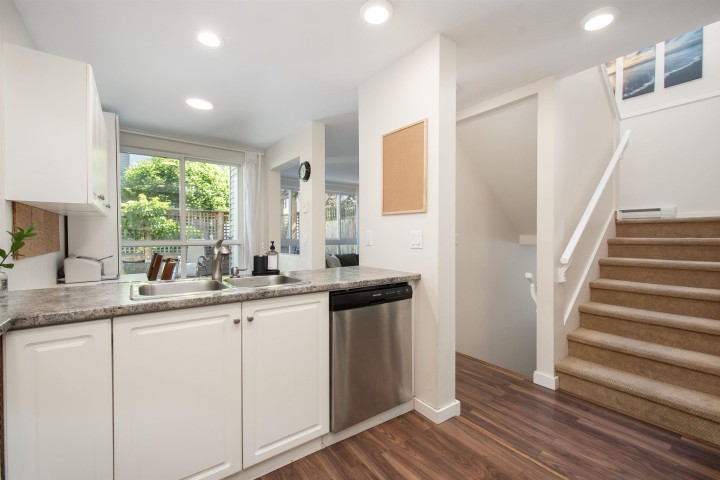 Photo 13 at 1 - 270 E Keith Road, Central Lonsdale, North Vancouver