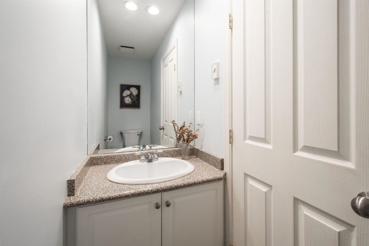 Photo 34 at 1 - 270 E Keith Road, Central Lonsdale, North Vancouver