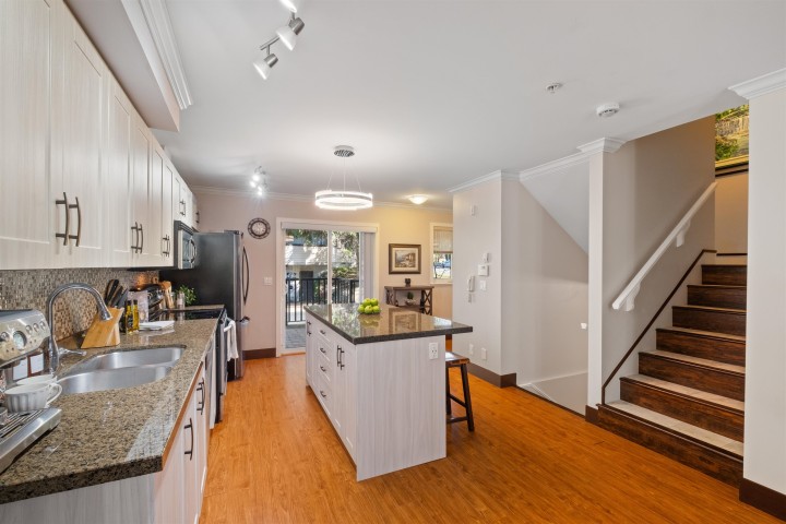 Photo 13 at 1127 St. Andrews Avenue, North Vancouver