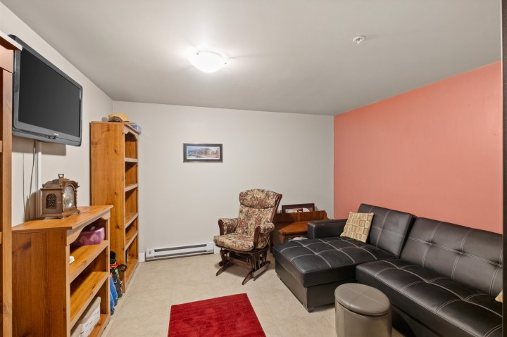 Photo 16 at 1127 St. Andrews Avenue, North Vancouver
