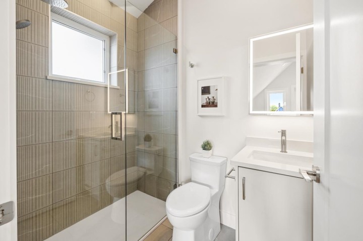 Photo 26 at 2 - 2528 Turner Street, Vancouver East