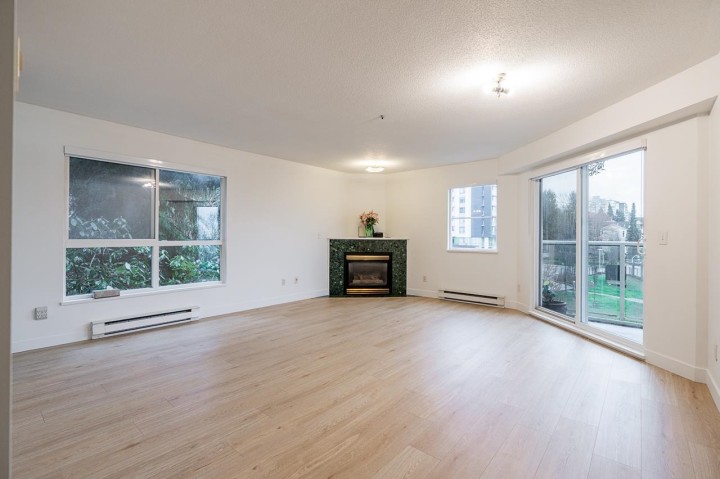 Photo 8 at 74 - 2733 E Kent Avenue North, South Marine, Vancouver East