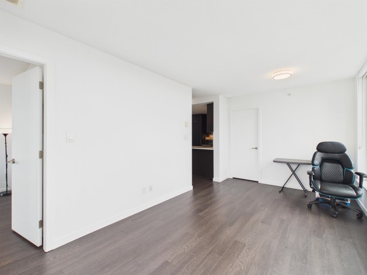 Photo 20 at 2202 - 5515 Boundary Road, Collingwood VE, Vancouver East