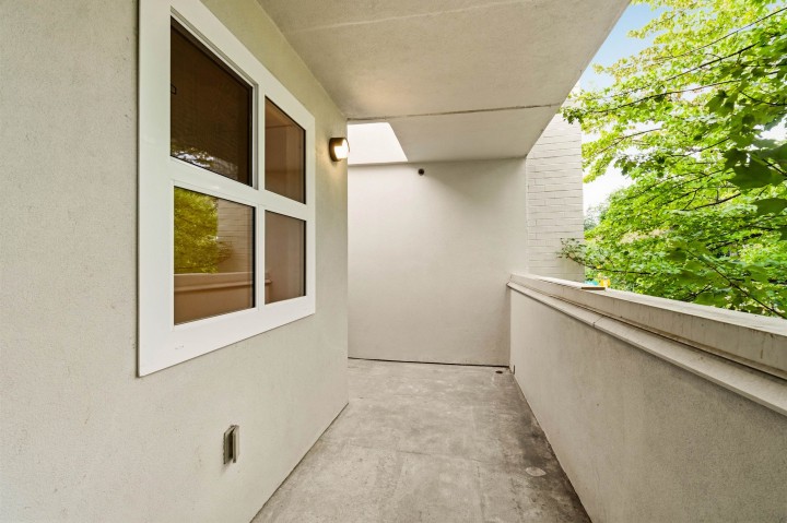 Photo 24 at 305 - 2928 Commercial Drive, Grandview Woodland, Vancouver East