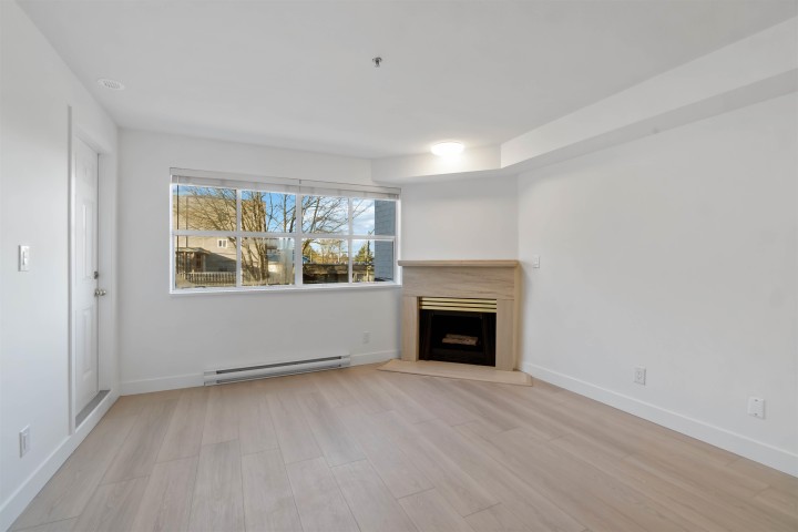 Photo 12 at 209 - 2928 Commercial Drive, Grandview Woodland, Vancouver East