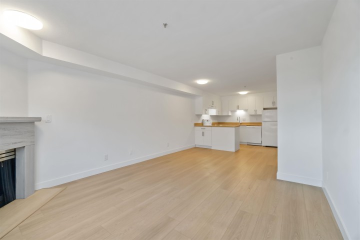 Photo 14 at 209 - 2928 Commercial Drive, Grandview Woodland, Vancouver East