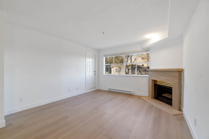 Photo 11 at 209 - 2928 Commercial Drive, Grandview Woodland, Vancouver East
