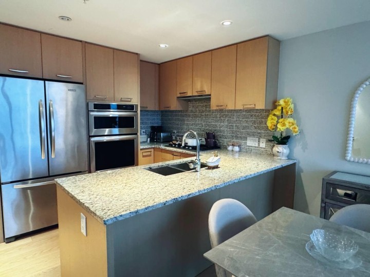Photo 13 at 1602 - 150 W 15th Street, Central Lonsdale, North Vancouver