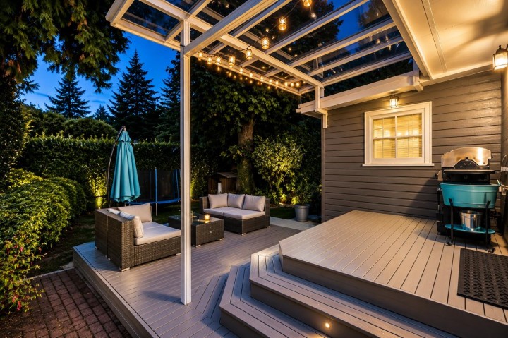 Photo 5 at 6431 Rosebery Avenue, Horseshoe Bay WV, West Vancouver