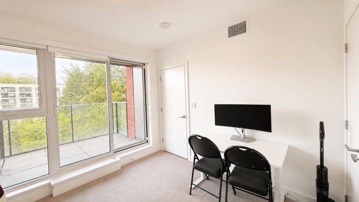 Photo 14 at 808 - 1561 W 57th Avenue, South Granville, Vancouver West