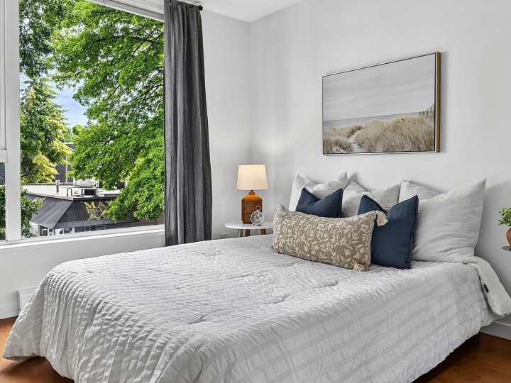 Photo 11 at 309 - 3089 Oak Street, Vancouver West