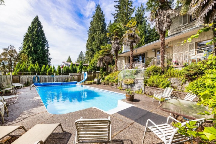 Photo 32 at 4535 Mountain Highway, Lynn Valley, North Vancouver