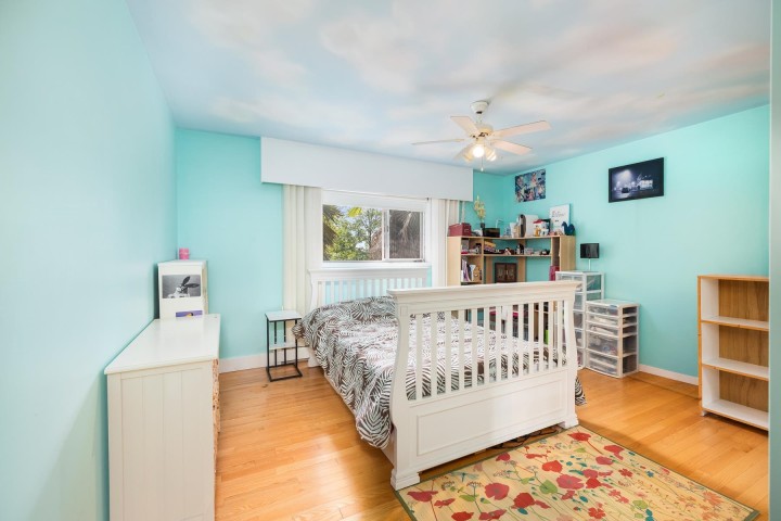 Photo 18 at 4535 Mountain Highway, Lynn Valley, North Vancouver