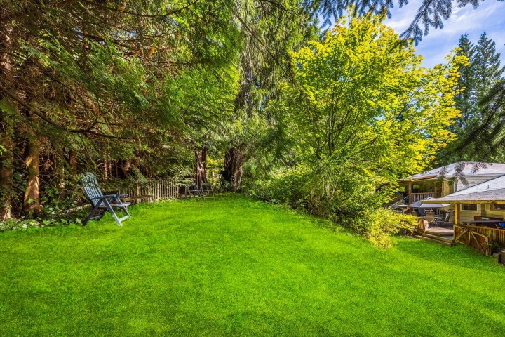 Photo 29 at 4535 Mountain Highway, Lynn Valley, North Vancouver