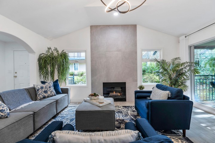 Photo 2 at 1102 Strathaven Drive, Northlands, North Vancouver