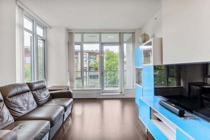 Photo 8 at 301 - 3168 Riverwalk Avenue, Vancouver East