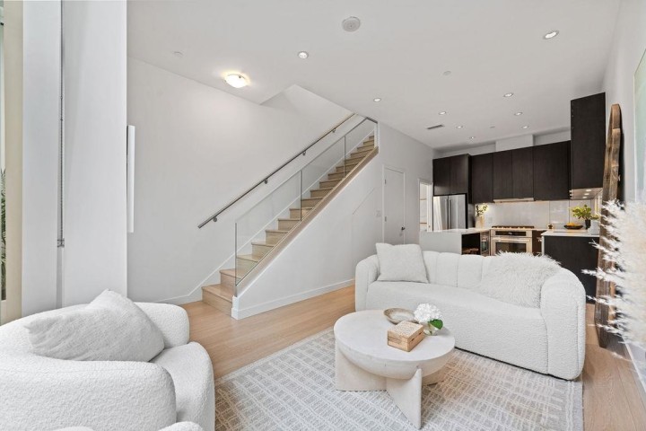Photo 5 at 141 E 1st Avenue, Mount Pleasant VE, Vancouver East