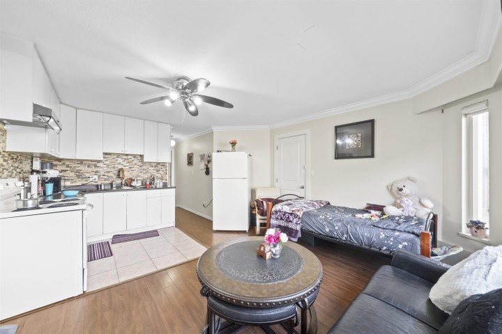 Photo 20 at 638 E 61st Avenue, South Vancouver, Vancouver East
