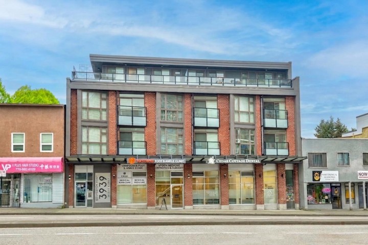 Photo 2 at 201 - 3939 Knight Street, Vancouver East