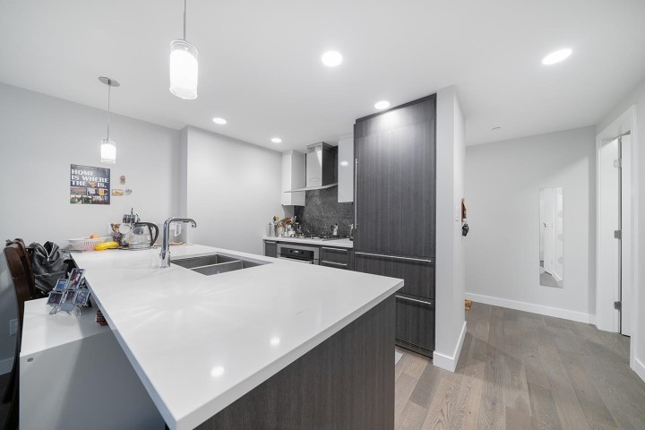 Photo 5 at 402 - 5033 Cambie Street, Cambie, Vancouver West
