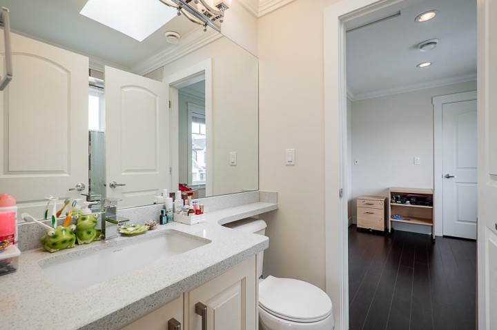 Photo 24 at 1606 E 29th Avenue, Knight, Vancouver East