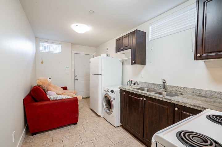 Photo 30 at 1606 E 29th Avenue, Knight, Vancouver East