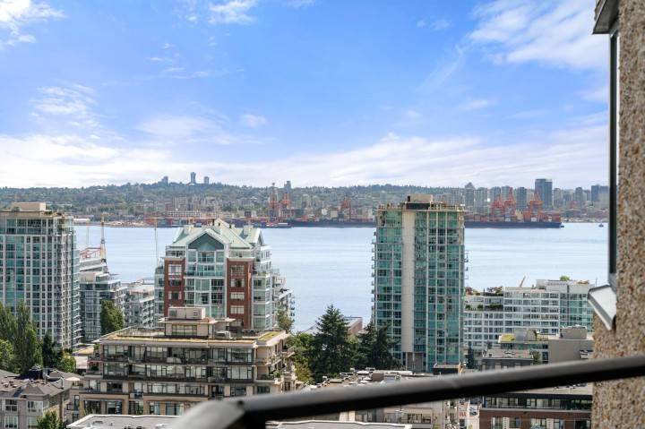 Photo 8 at 1101 - 444 Lonsdale Avenue, Lower Lonsdale, North Vancouver