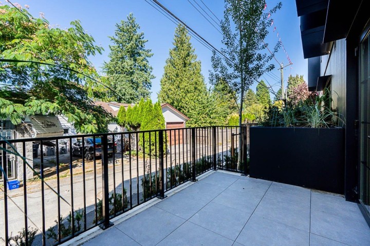 Photo 17 at 107 - 551 W 28th Avenue, Cambie, Vancouver West