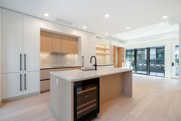 Photo 1 at 107 - 551 W 28th Avenue, Cambie, Vancouver West