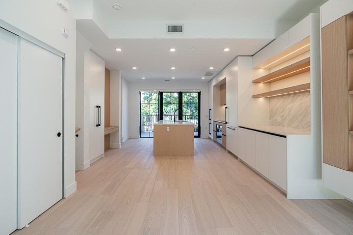 Photo 9 at 107 - 551 W 28th Avenue, Cambie, Vancouver West