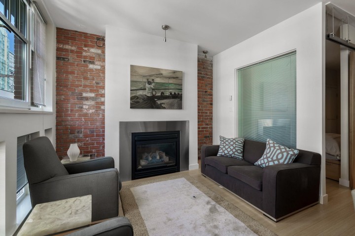 Photo 9 at 402 - 1072 Hamilton Street, Yaletown, Vancouver West