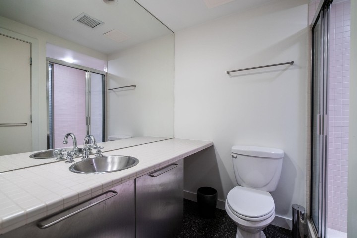 Photo 15 at 402 - 1072 Hamilton Street, Yaletown, Vancouver West