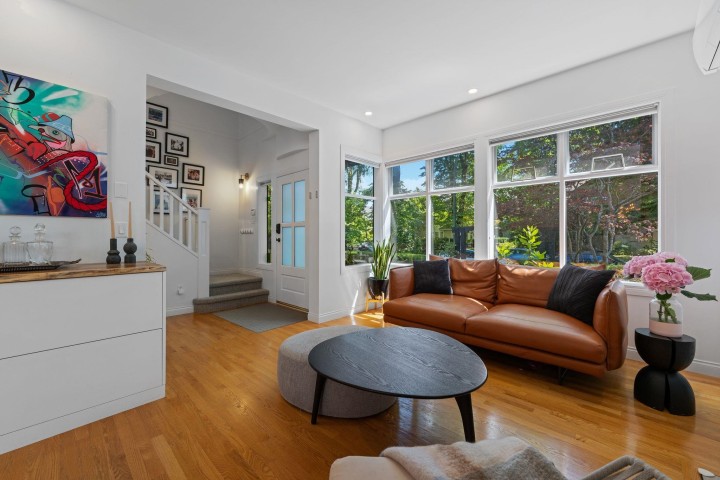 Photo 1 at 1987 W 13th Avenue, Kitsilano, Vancouver West
