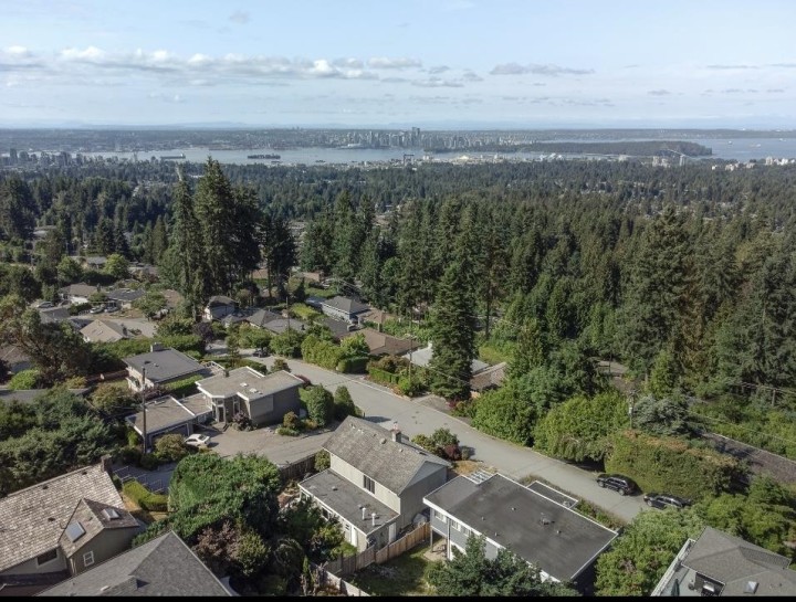 Photo 28 at 442 Monteray Avenue, Upper Delbrook, North Vancouver