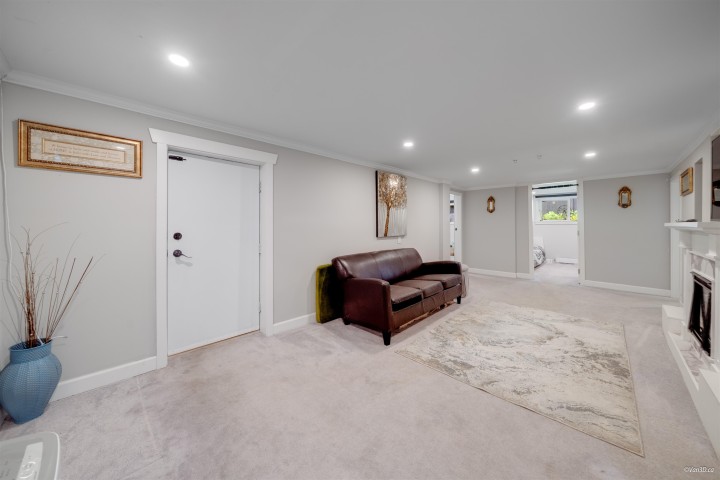 Photo 23 at 3870 Emerald Drive, Edgemont, North Vancouver