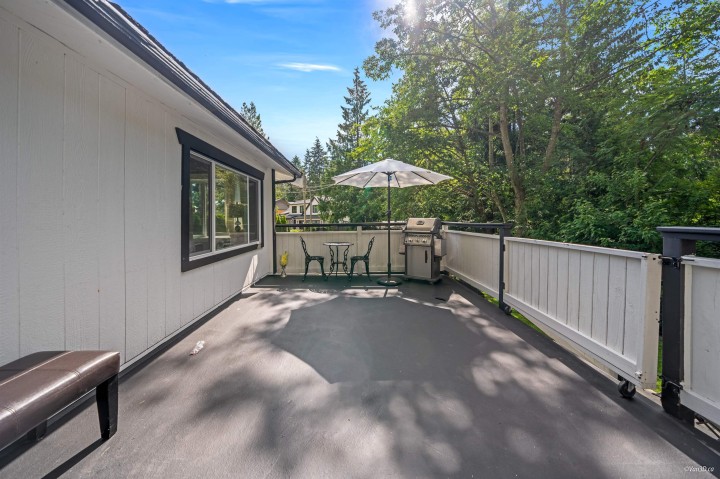 Photo 19 at 3870 Emerald Drive, Edgemont, North Vancouver
