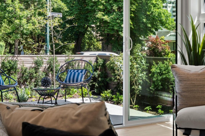 Photo 5 at 5489 Larch Street, Kerrisdale, Vancouver West