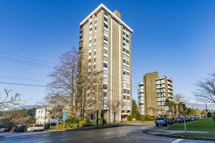 Photo 1 at 1001 - 845 Chilco Street, West End VW, Vancouver West