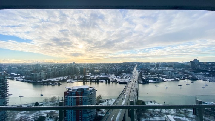 Photo 2 at 2718 - 89 Nelson Street, Yaletown, Vancouver West